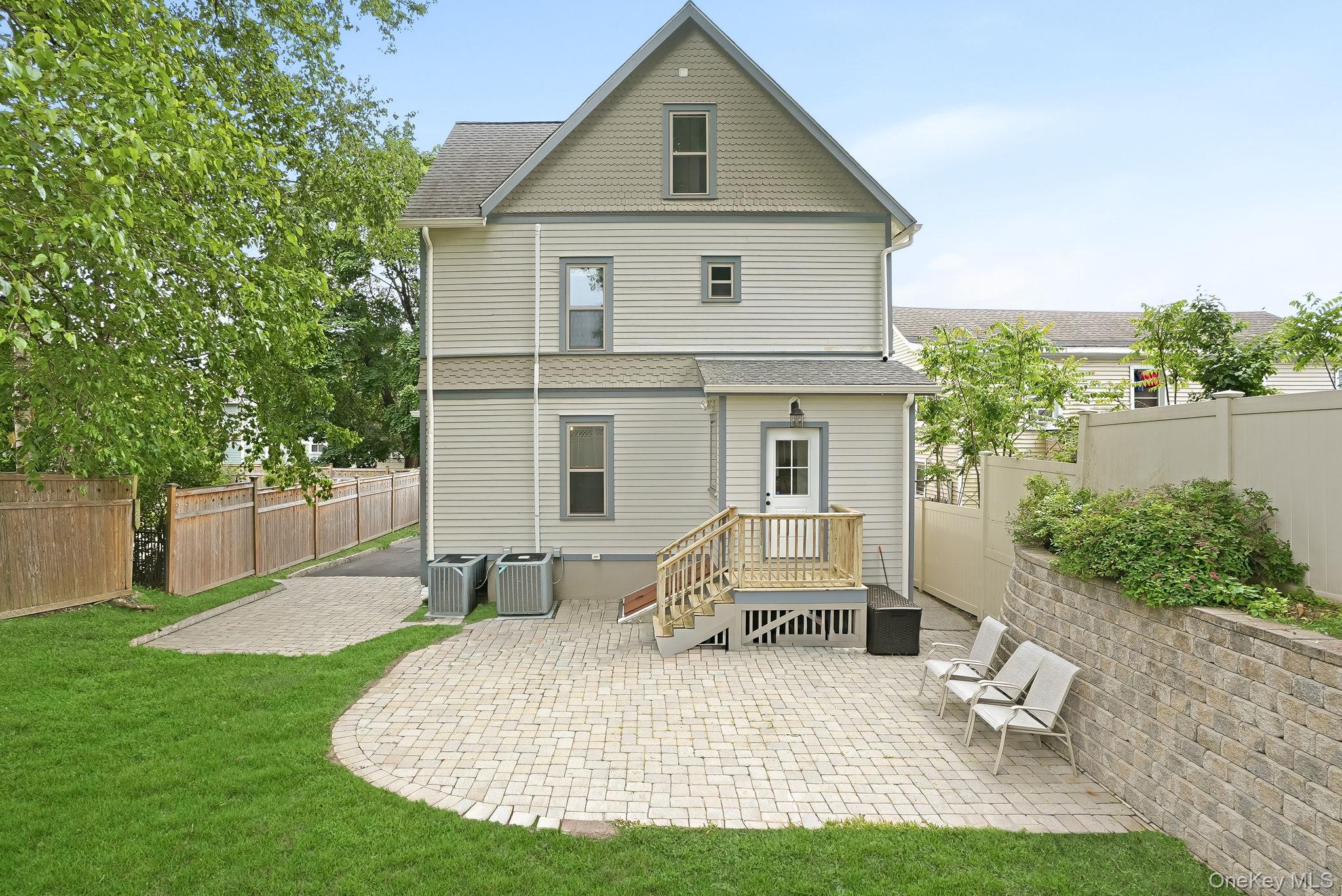 834 John Street Peekskill, NY 10566 - Photo 30 of 37 Easy access to kitchen for ease in entertaining.