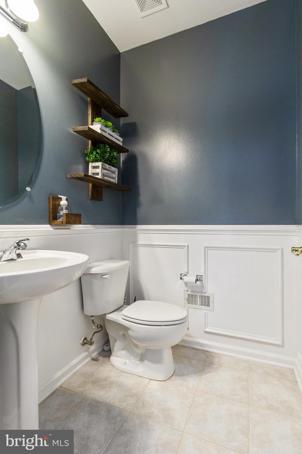 42429 Rockslide Terrace Brambleton, VA 20148 - Photo 11 of 43 Gallery Image 11