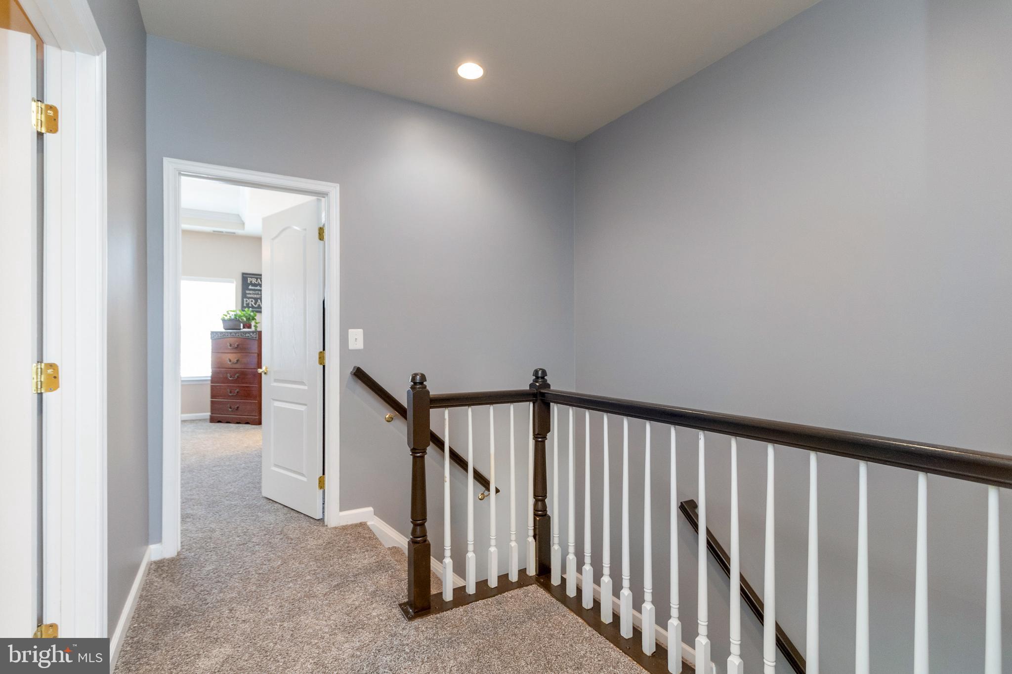 42429 Rockslide Terrace Brambleton, VA 20148 - Photo 35 of 43 Gallery Image 35