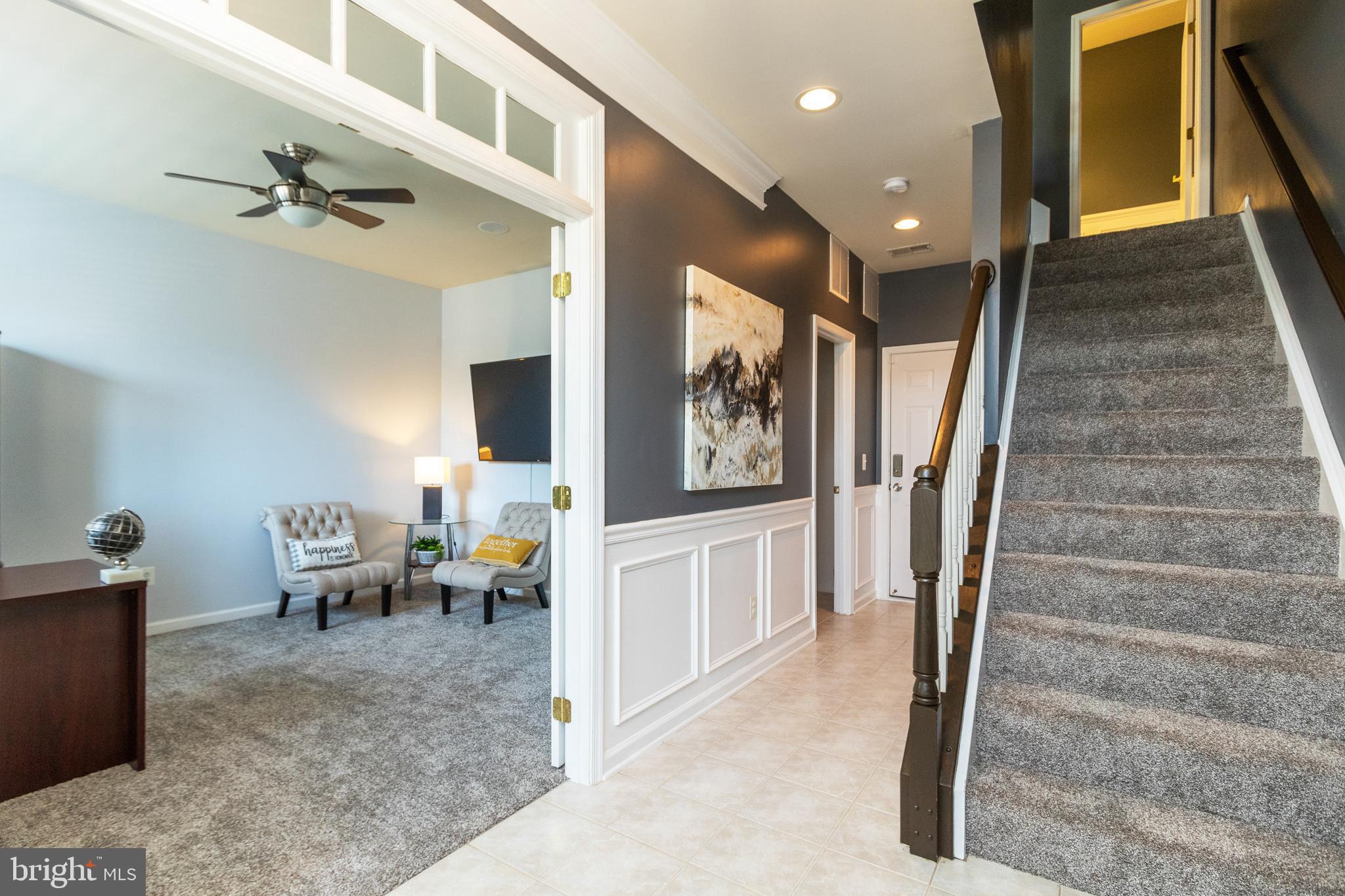 42429 Rockslide Terrace Brambleton, VA 20148 - Photo 4 of 43 Gallery Image 4