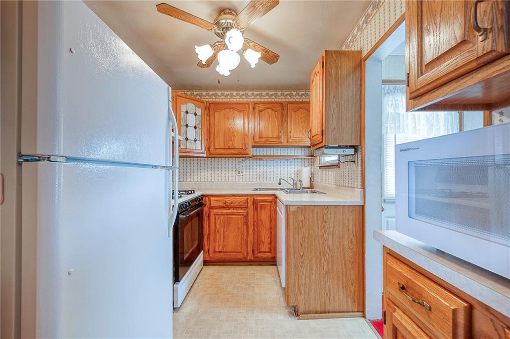 340 Rolshouse Road Pittsburgh, PA 15237 - Photo 11 of 33 Gallery Image 11
