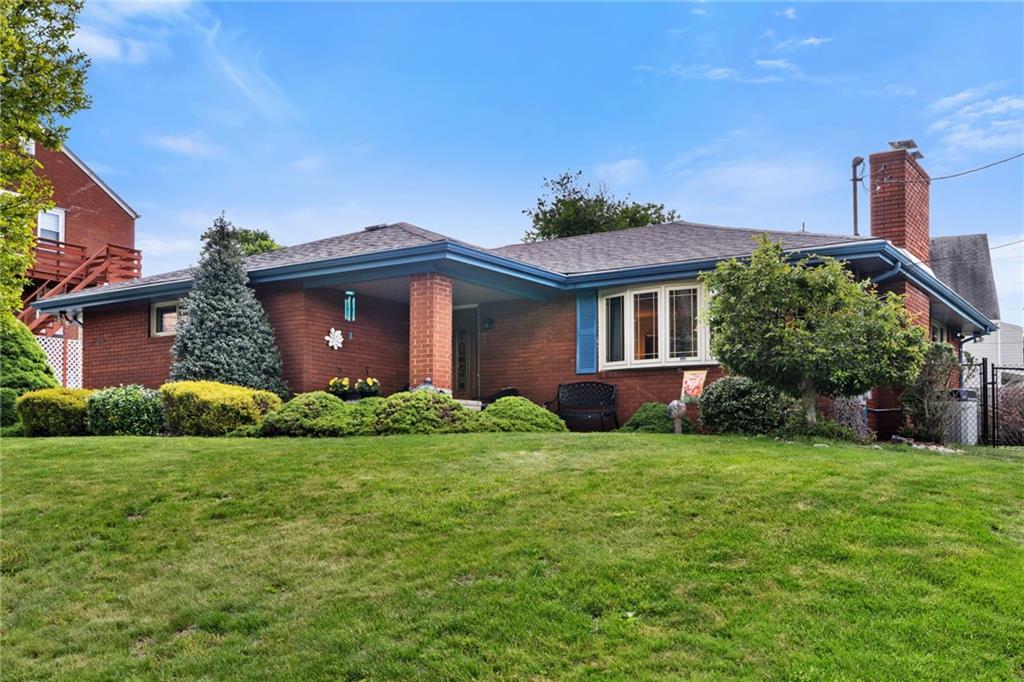 1029 Logan Road North Versailles, PA 15137 - Photo 2 of 45