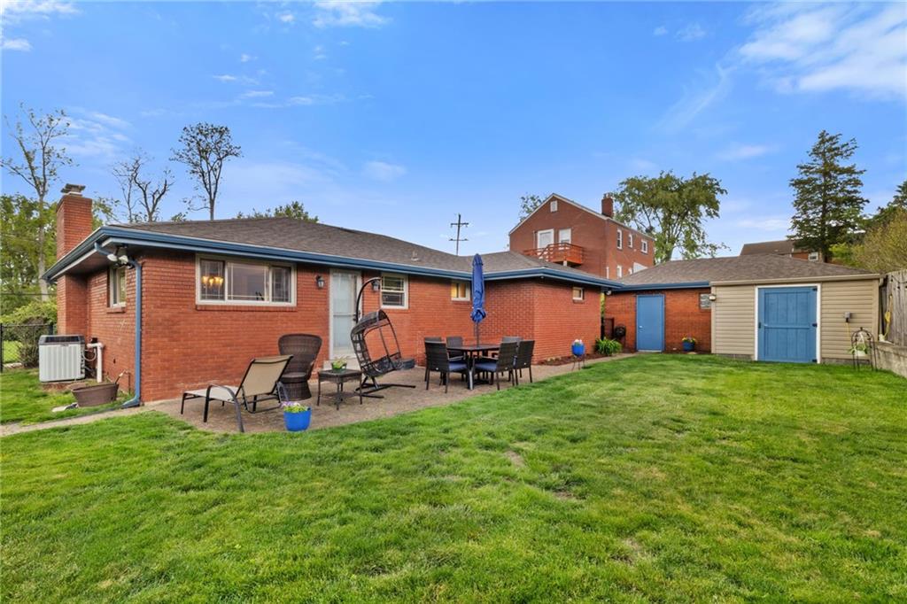 1029 Logan Road North Versailles, PA 15137 - Photo 38 of 45