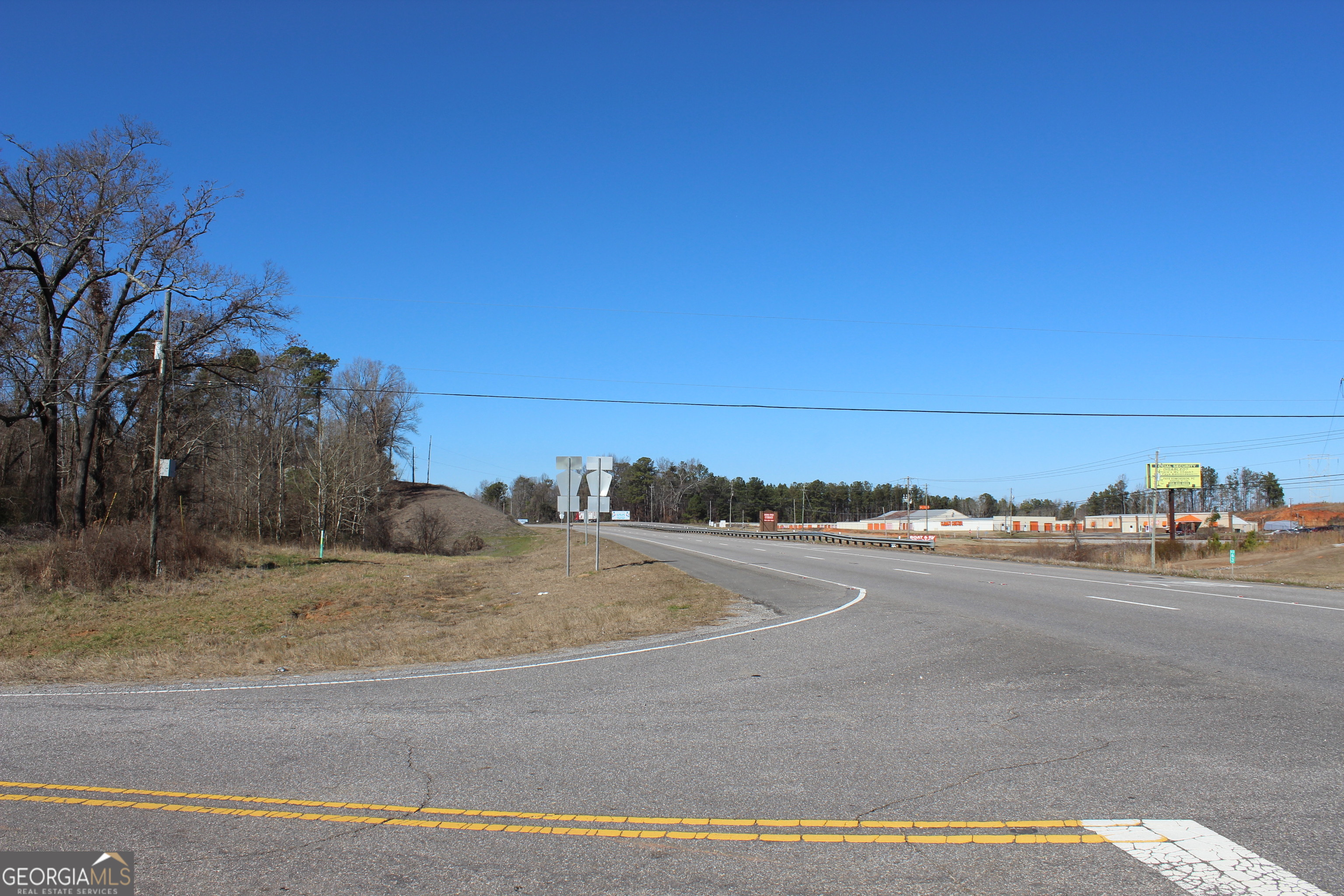 0 Hix Road Kellyton, AL 35089 - Photo 11 of 11 a view of a ocean with a road