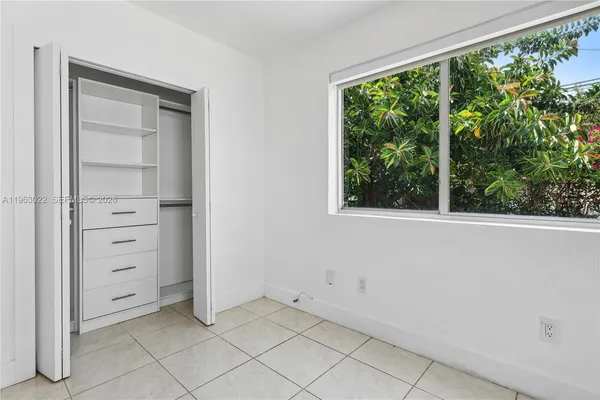 $2,800 | 732 82nd Street, Unit 1, Miami Beach, FL 33141