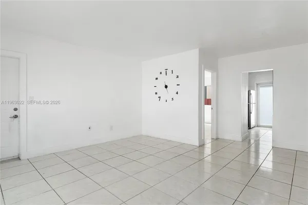 $2,700 | 732 82nd Street, Unit 1, Miami Beach, FL 33141