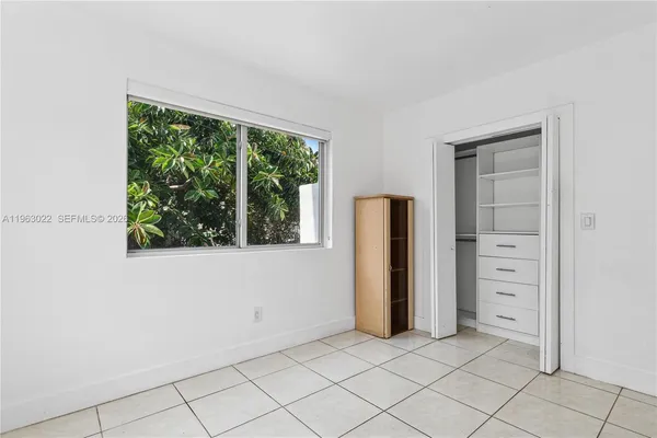 $2,700 | 732 82nd Street, Unit 1, Miami Beach, FL 33141