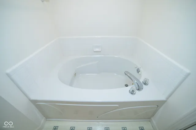 $333,000 | 10762 Galant Fox Court, Indianapolis, IN 46234