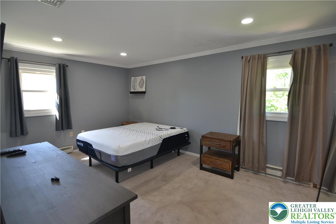 3071 Athena Drive Bethlehem, PA 18017 - Photo 19 of 27 a workspace with furniture and window
