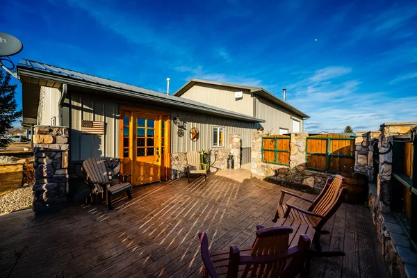 $750,000 | 201 Flatiron Drive, Buffalo, WY 82834