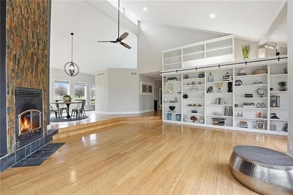 $625,000 | 12036 West 239th Street, Bucyrus, KS 66013