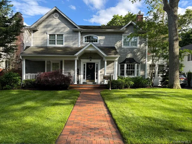 $2,149,000 | 24 Loines Avenue, Merrick, NY 11566