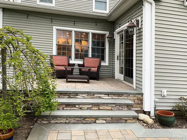 $2,149,000 | 24 Loines Avenue, Merrick, NY 11566