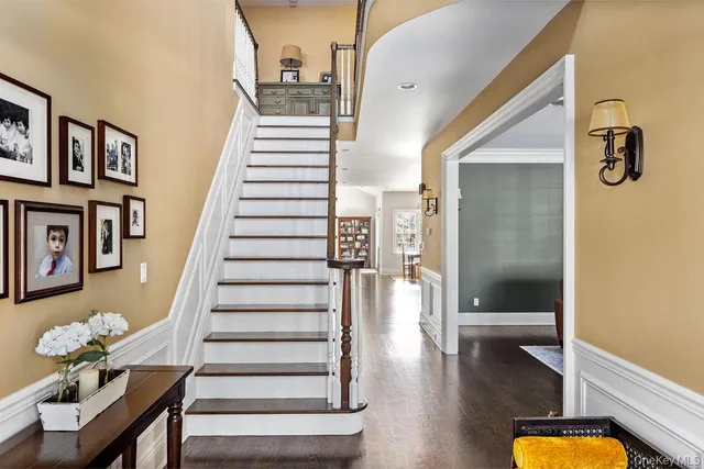 $2,149,000 | 24 Loines Avenue, Merrick, NY 11566