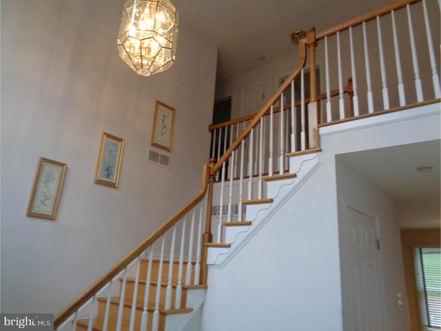 465 Shelmire Road Downingtown, PA 19335 - Photo 2 of 25 Foyer