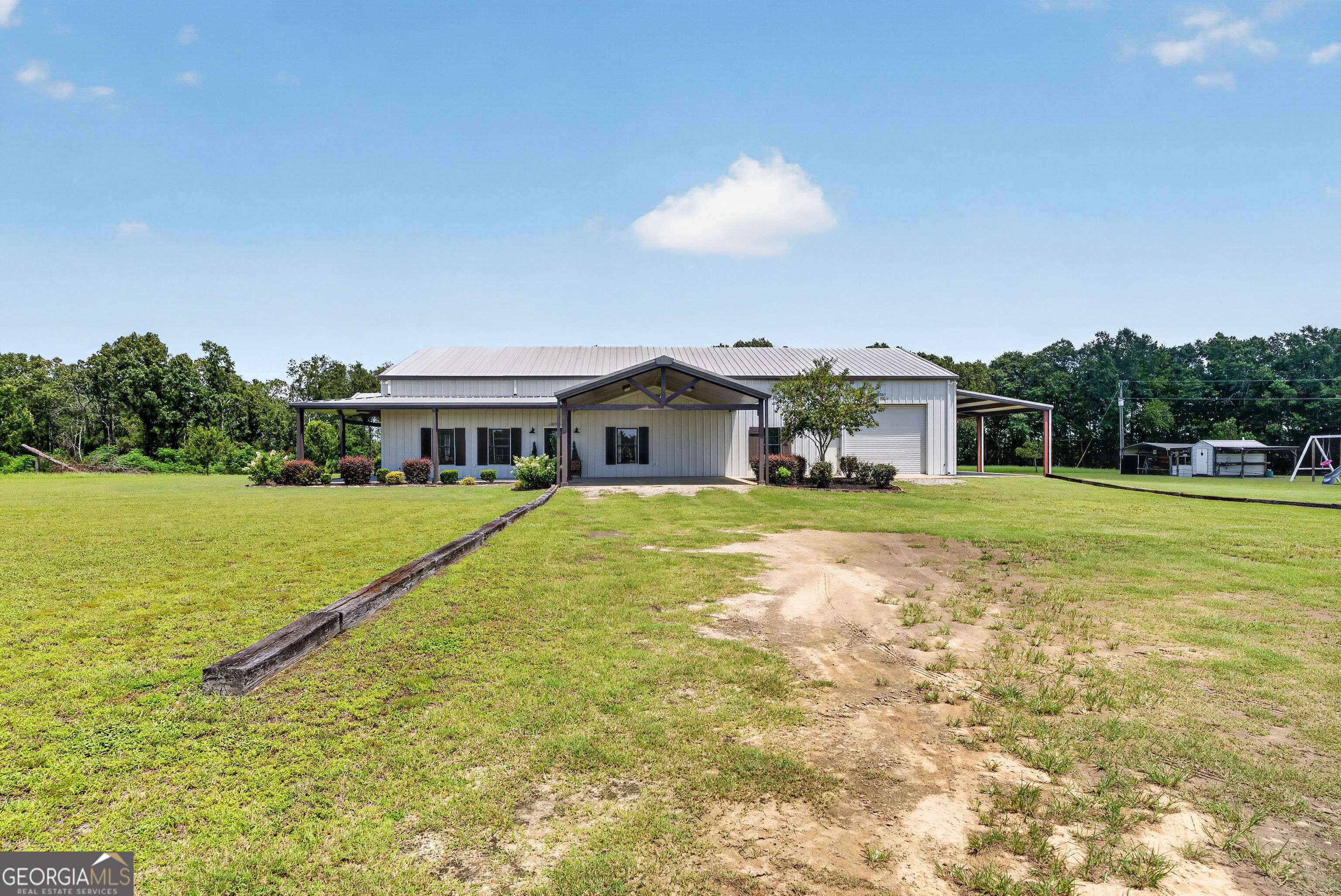 318 Cass Burnham Road Eastman, GA 31023 - Photo 4 of 77 Gallery Image 4