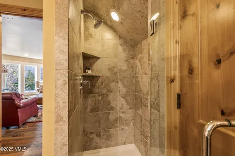 $2,495,000 | 3000 Eaglebend Drive, Unit 5, Avon, CO 81620