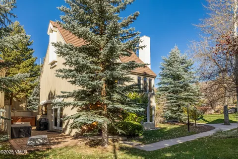 $2,495,000 | 3000 Eaglebend Drive, Unit 5, Avon, CO 81620