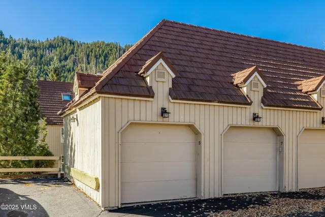 $2,495,000 | 3000 Eaglebend Drive, Unit 5, Avon, CO 81620