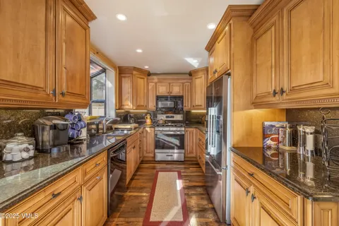 $2,495,000 | 3000 Eaglebend Drive, Unit 5, Avon, CO 81620