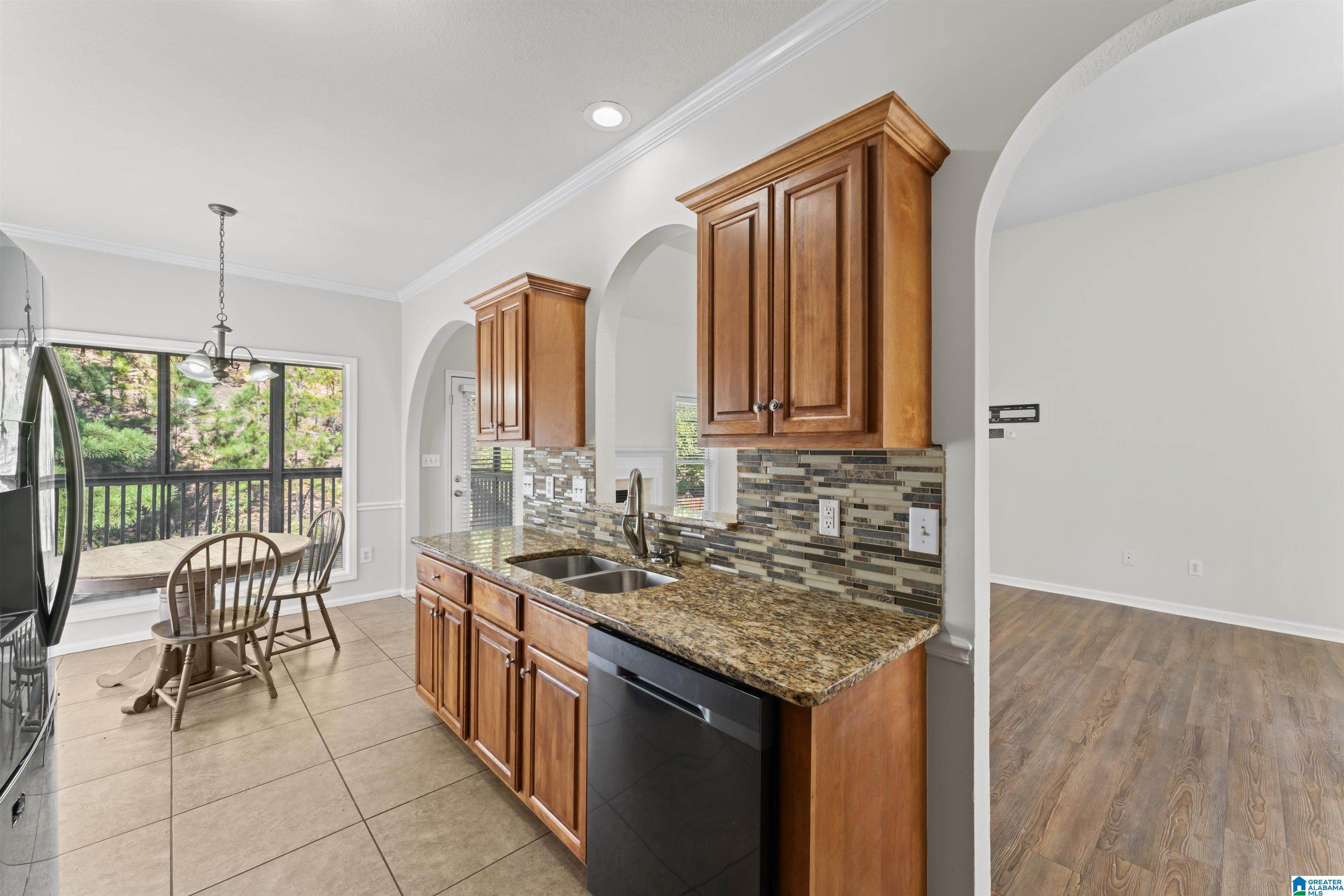 172 Cove Lane Pelham, AL 35124 - Photo 17 of 48