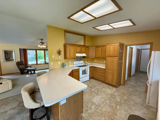 $209,000 | 510 Ash Avenue, Bird Island, MN 55310