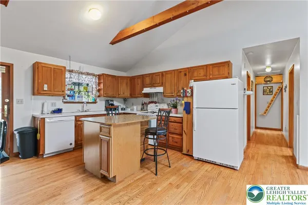 $284,000 | 3134 Ross Road, Saylorsburg, PA 18353