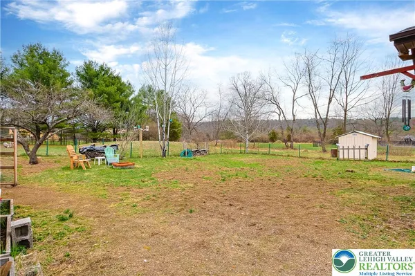 $284,000 | 3134 Ross Road, Saylorsburg, PA 18353