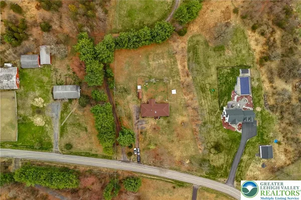 $284,000 | 3134 Ross Road, Saylorsburg, PA 18353