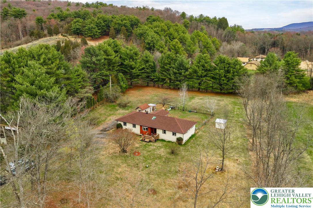 3134 Ross Road Saylorsburg, PA 18353 - Photo 40 of 47 a aerial view of a house with a yard