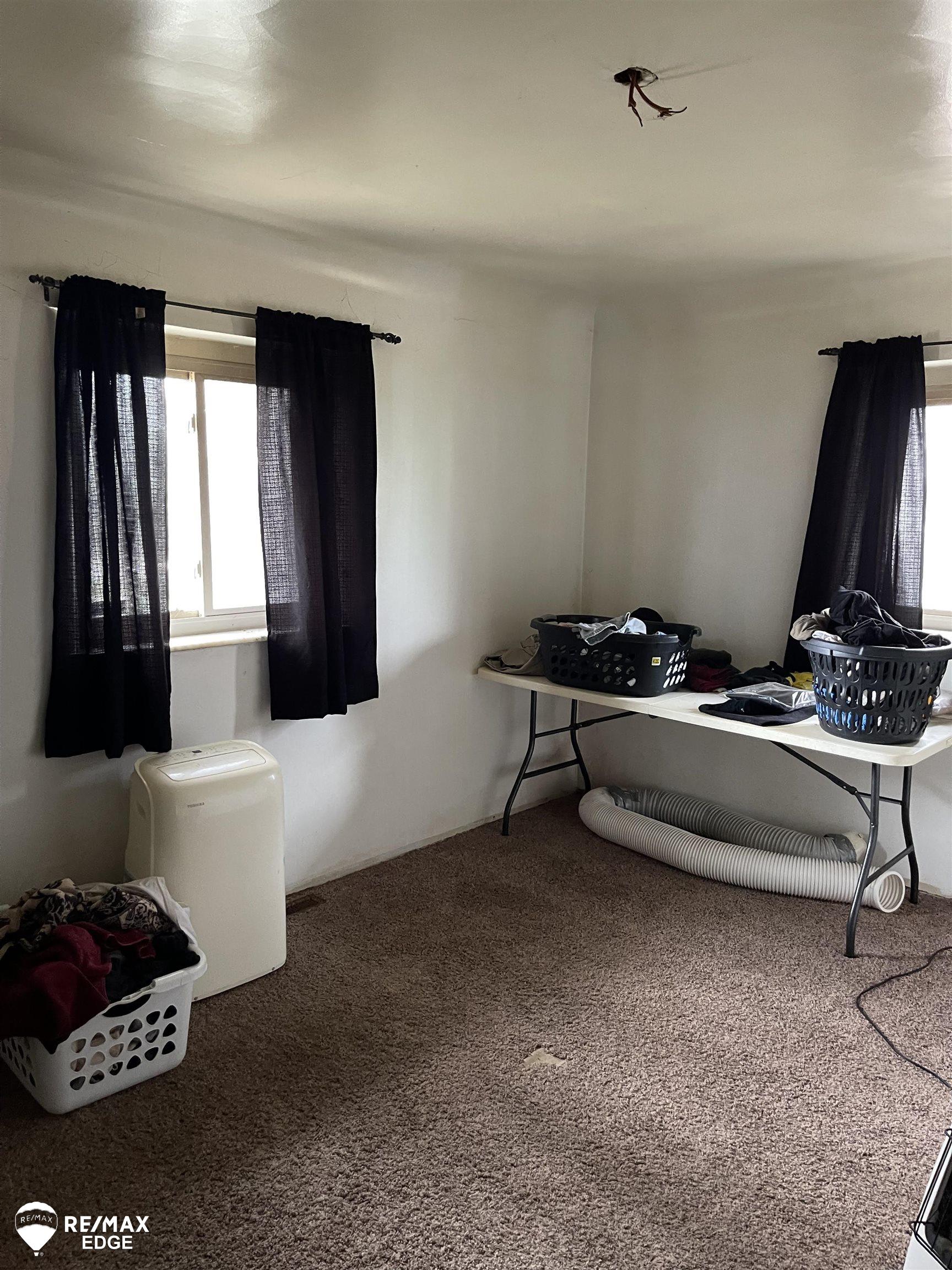 4124 Flushing Road Flint, MI 48504 - Photo 12 of 23 50136175-d8c7635c-d05a-48dd-b0e6-2e14c90ce0ca.JPG