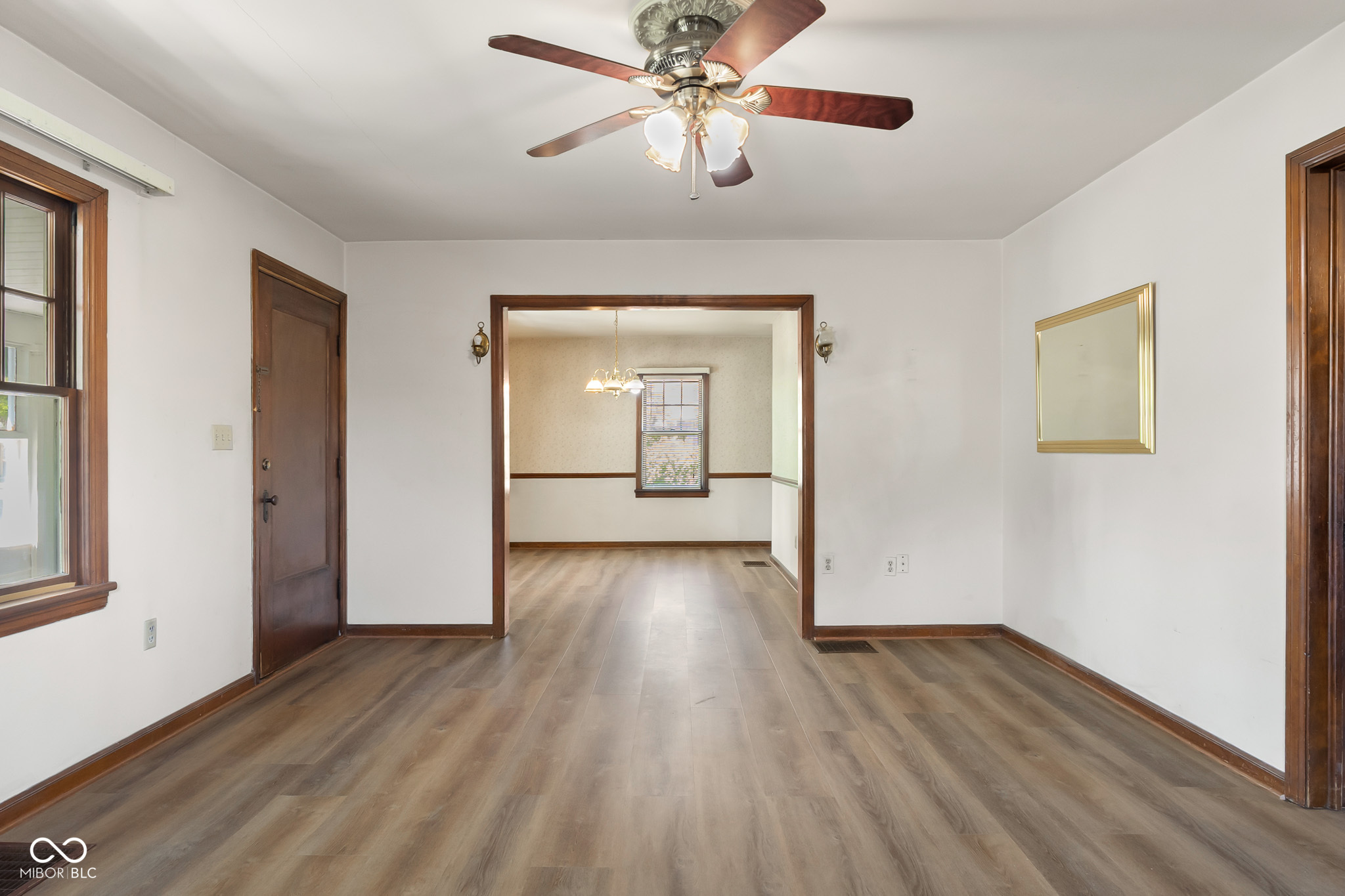 813 Central Place Columbus, IN 47201 - Photo 11 of 43