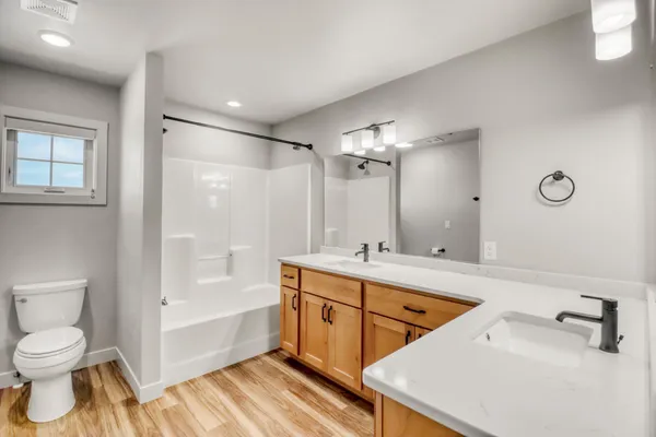 $318,900 | 4120 Arthur Drive, Fargo, ND 58104