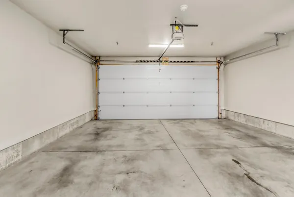 $318,900 | 4120 Arthur Drive, Fargo, ND 58104
