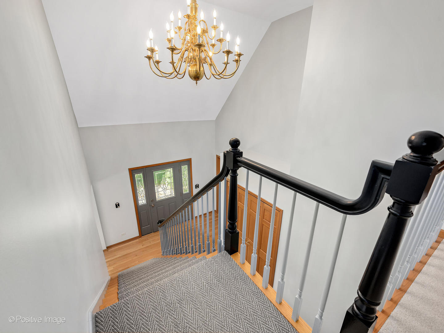 27W220 Jewell Road Winfield, IL 60190 - Photo 4 of 29 a view of entryway