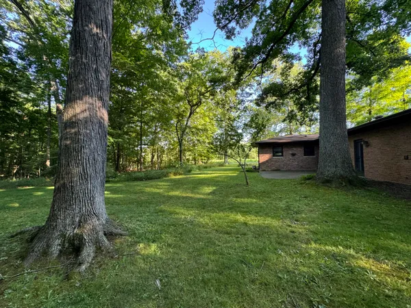 $599,900 | 6629 West East Road, Three Oaks, MI 49128