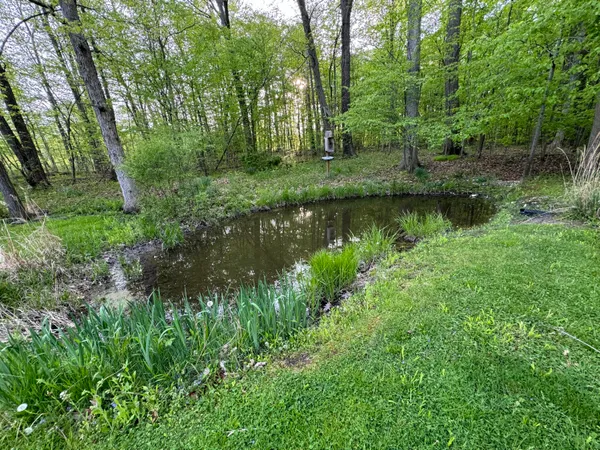 $599,900 | 6629 West East Road, Three Oaks, MI 49128