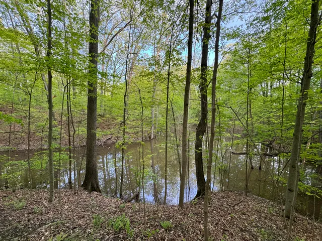 $650,000 | 6629 West East Road, Three Oaks, MI 49128