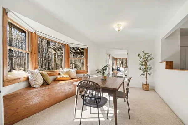 $599,900 | 6629 West East Road, Three Oaks, MI 49128