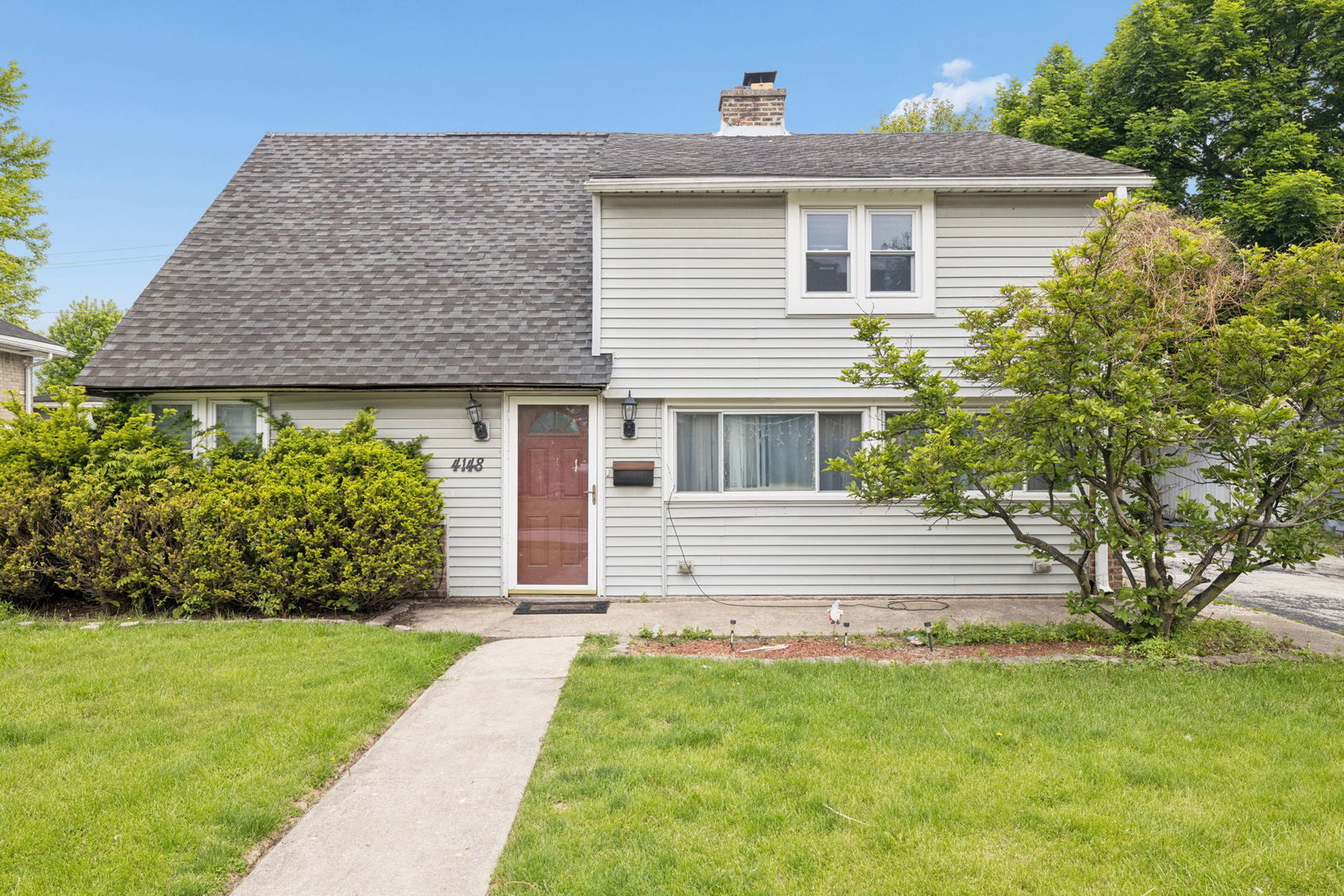 4148 Maple Avenue Lyons, IL 60534 - Photo 1 of 20