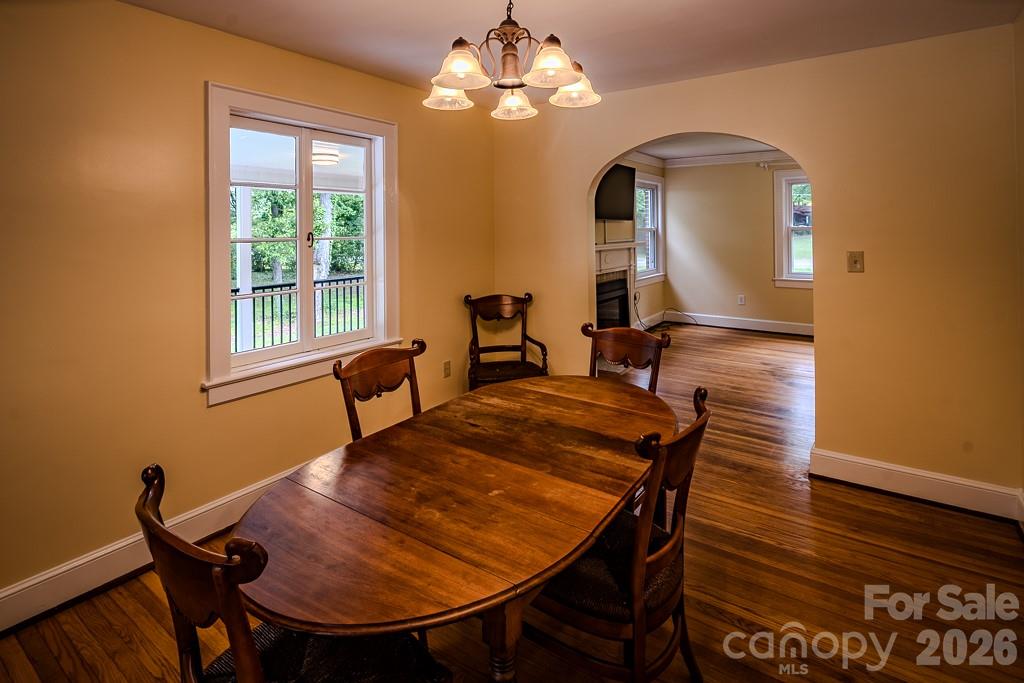 803 1st Avenue North Conover, NC 28613 - Photo 12 of 37