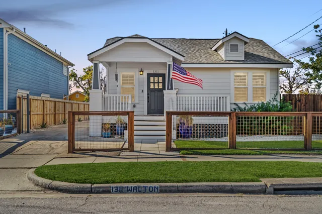 $475,000 | 1311 Walton Street, Houston, TX 77009