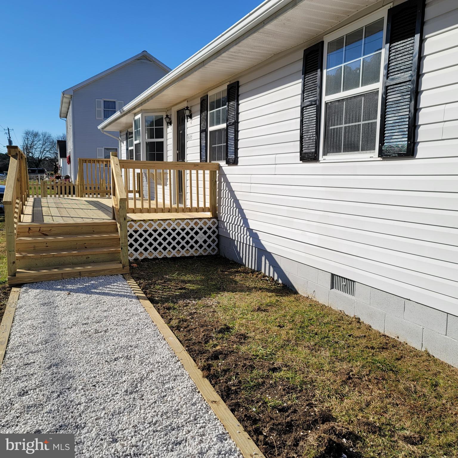 805 Bayly Road Cambridge, MD 21613 - Photo 3 of 25 Enter either side from one of the 2 driveways