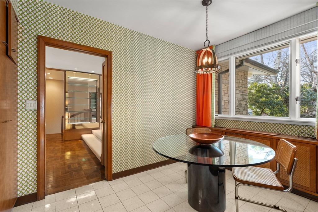 474 Salisbury Street Worcester, MA 01609 - Photo 20 of 40