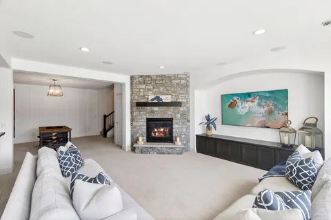 $2,095,000 | 5860 Club Valley Road, Excelsior, MN 55331