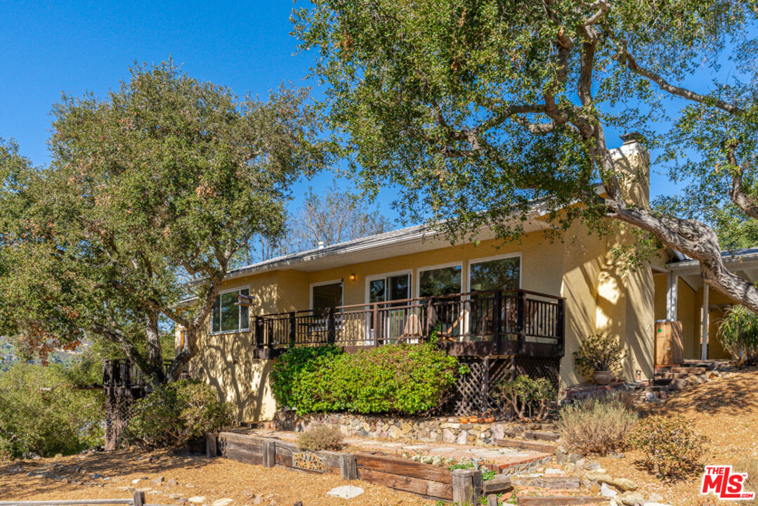 21531 Encina Road Topanga, CA 90290 - Photo 1 of 34 Gallery Image 1