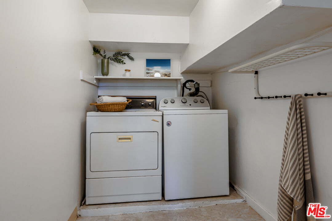 21531 Encina Road Topanga, CA 90290 - Photo 23 of 34 Gallery Image 23