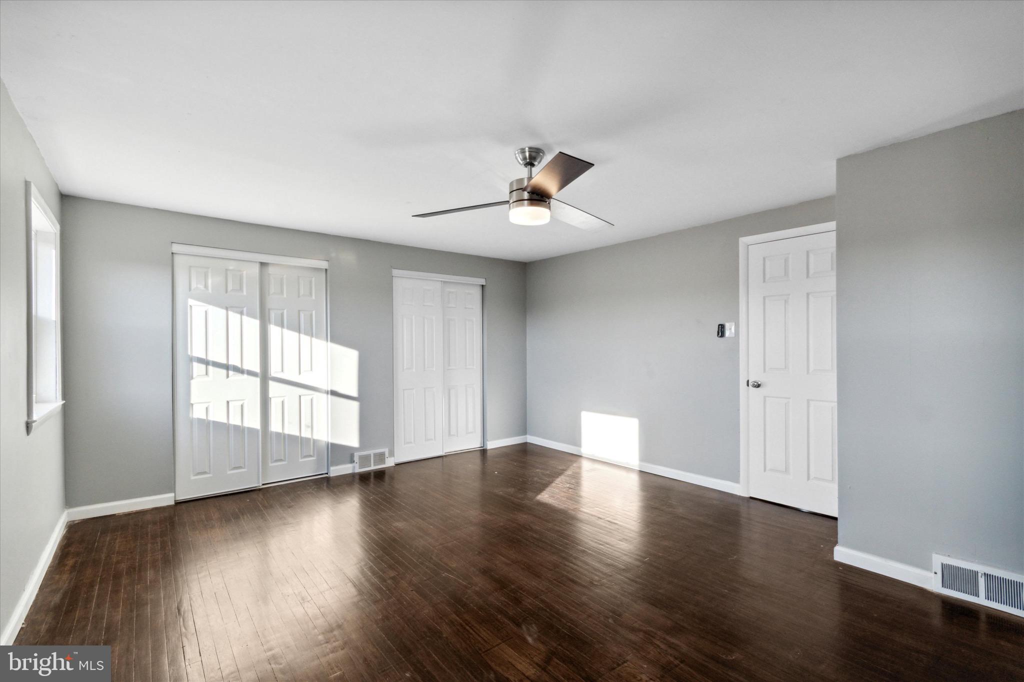 12541 Chilton Road Philadelphia, PA 19154 - Photo 13 of 29