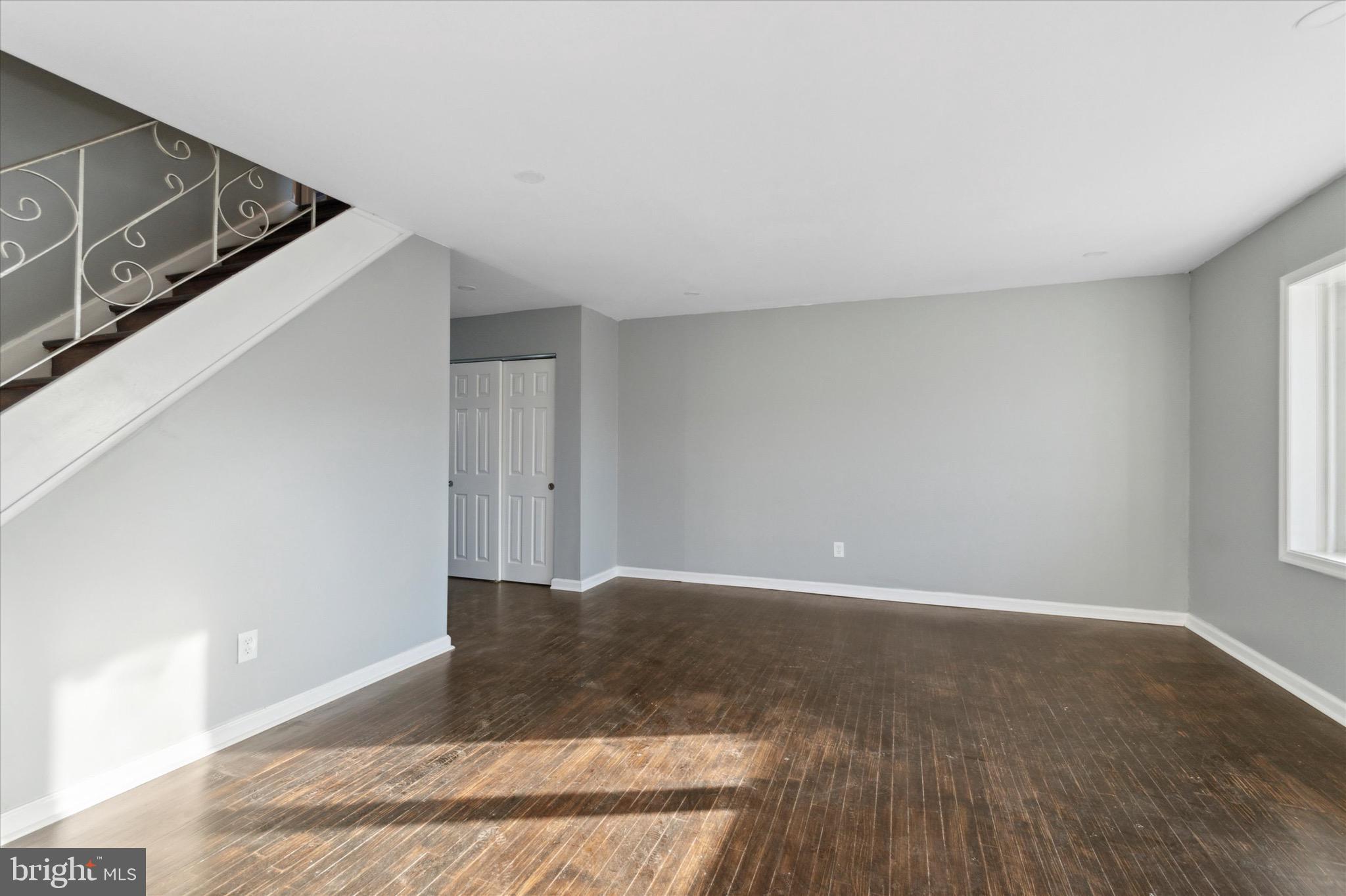 12541 Chilton Road Philadelphia, PA 19154 - Photo 5 of 29