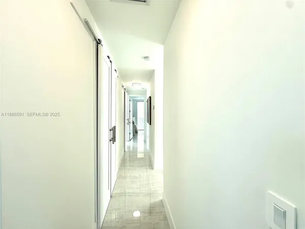 a view of utility room